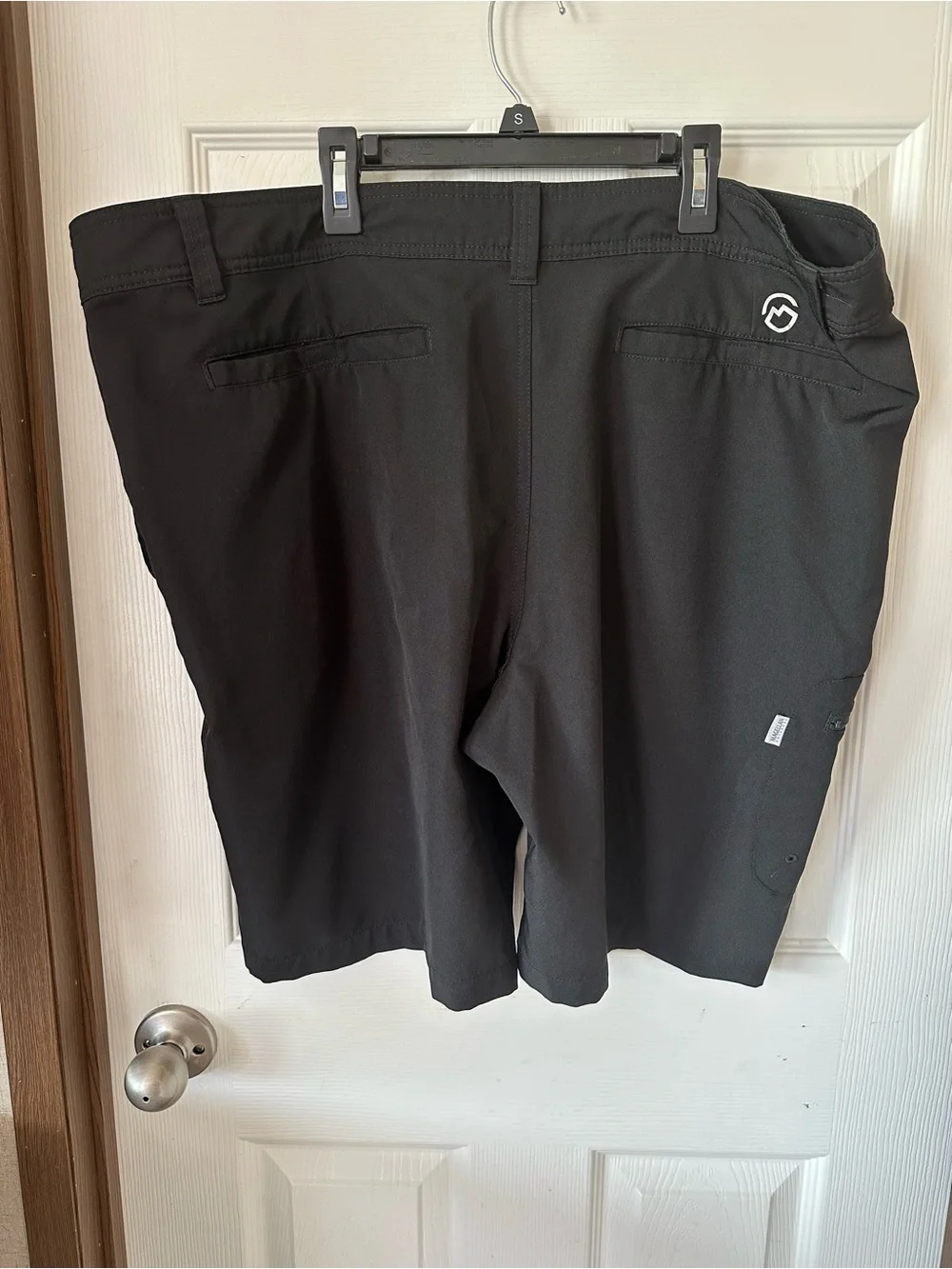 Men's Magellan outdoor water repellent Black Performance Cargo Shorts